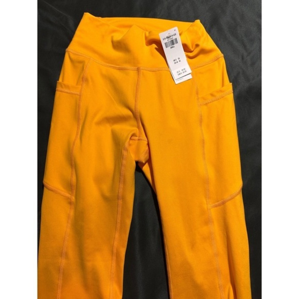 Gilly Hicks Go Recharge High Rise Leggings Orange Side Pocket Small NWT